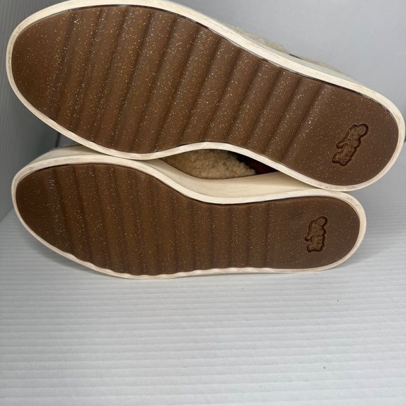 Coach Urban Hiker Shearling Platform Boot - Picture 6 of 9